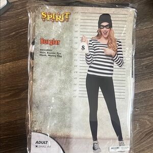 Spirit Women’s Burglar Costume Set
